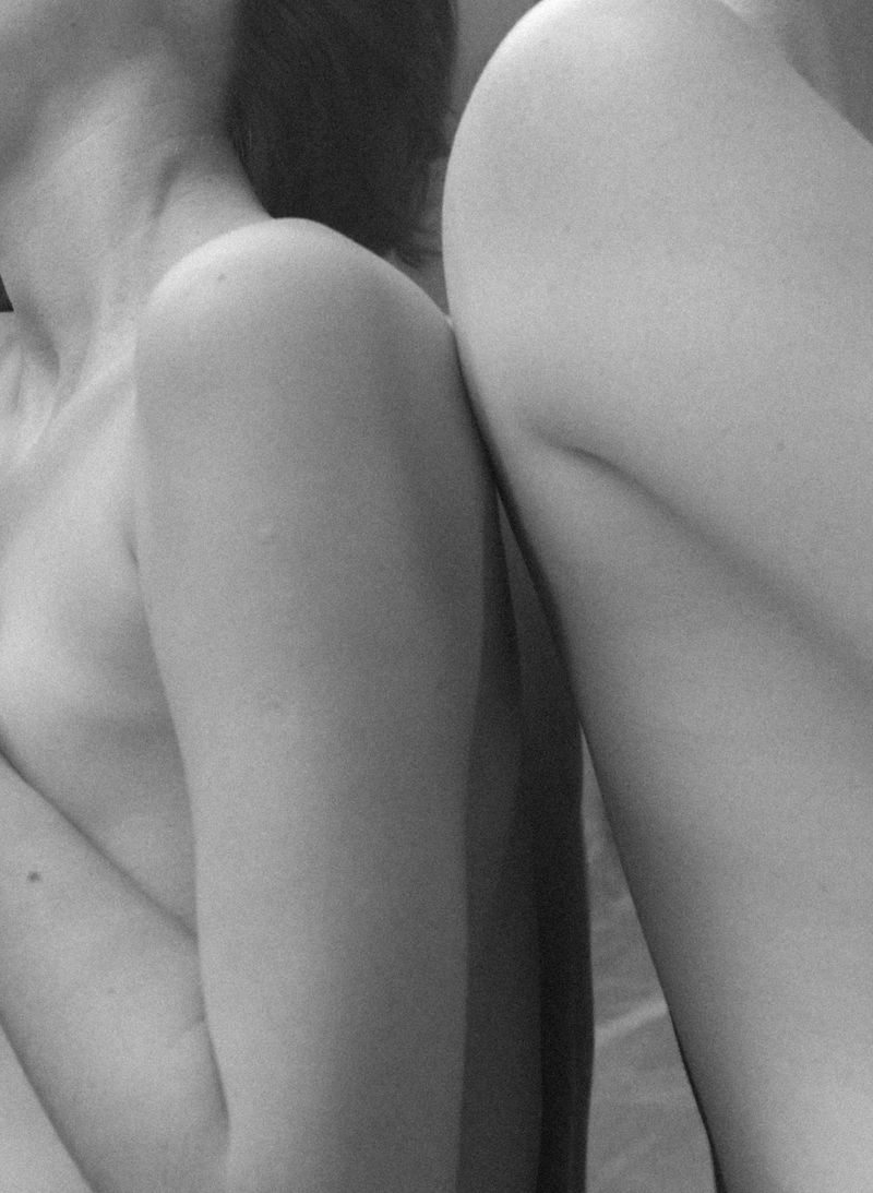 © Victoria Viprada Balaban - Image from the Through touch. photography project