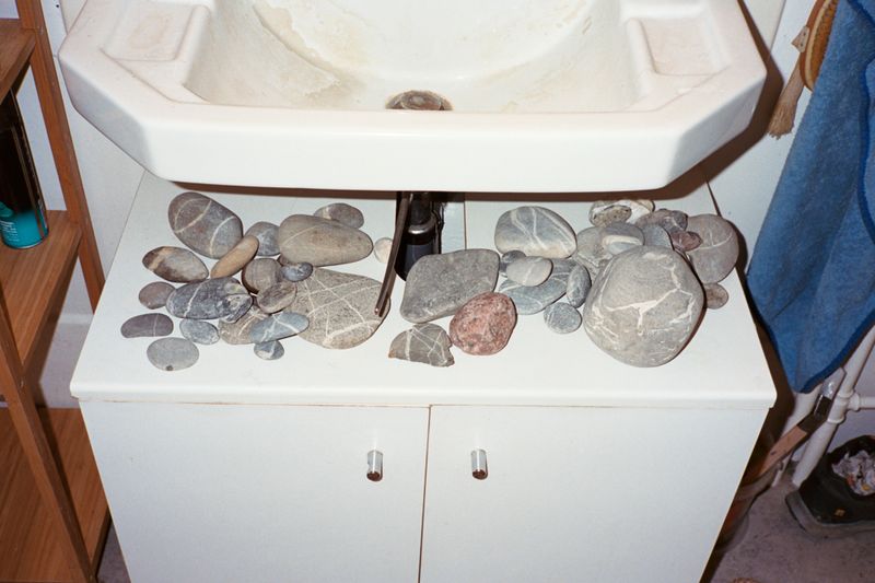© Danielle Liniger - Image from the stones to carry photography project