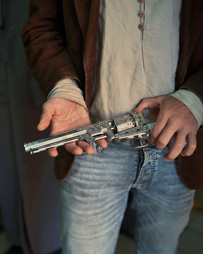 © Andrea Pugiotto - One of Leo’s favorite guns. He rents out costumes and prop guns for the movies. Armería Leonardo. Almería, Spain.