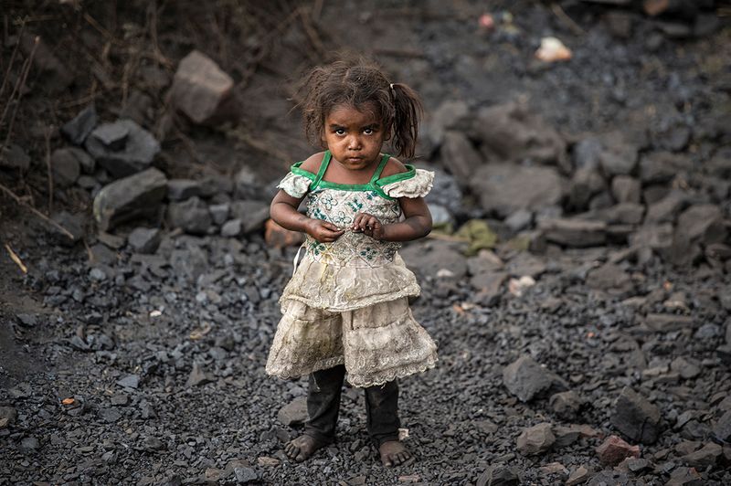 © Valerie Leonard - Image from the BLACK HELL photography project