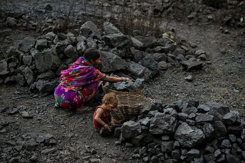 © Valerie Leonard - BLACK PLAYGROUND