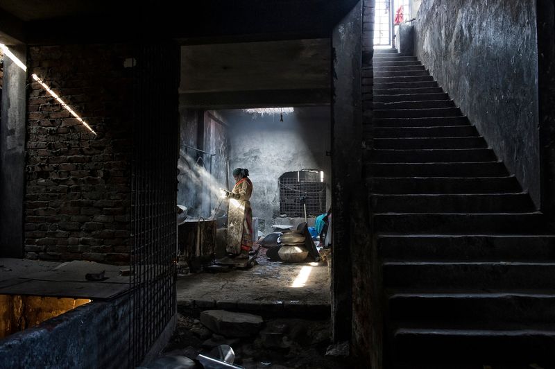 © Valerie Leonard - Image from the SILVER HANDS photography project