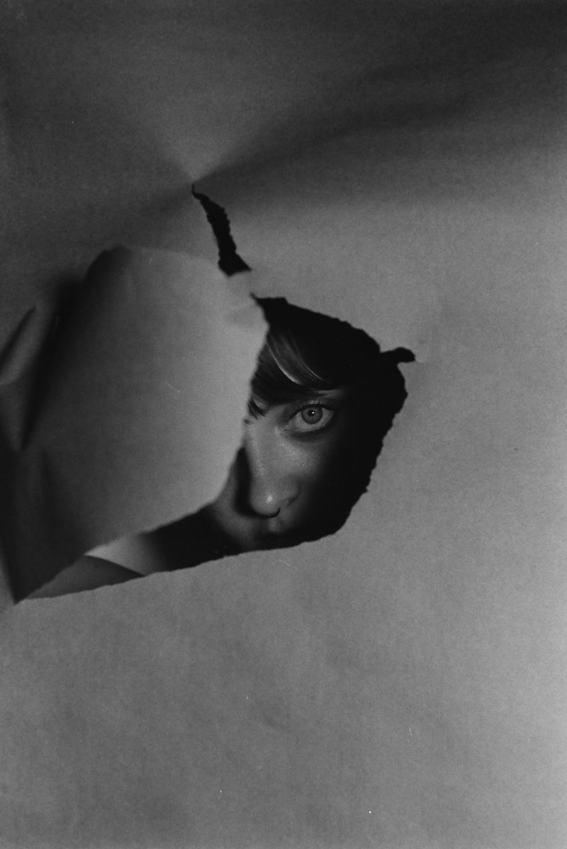 © Ariel Zhang - Image from the Who to Define photography project