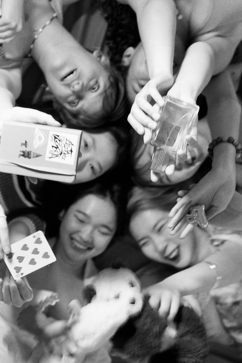 © Ariel Zhang - Image from the Who to Define photography project