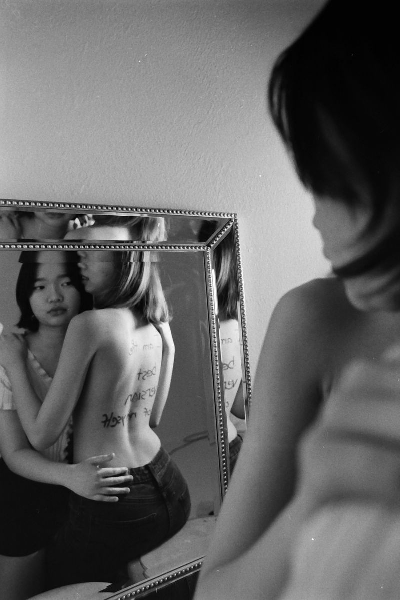 © Ariel Zhang - Image from the Who to Define photography project