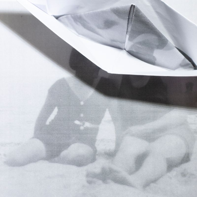 © Maria Vittoria Desiato - Image from the instruction for lonely games photography project