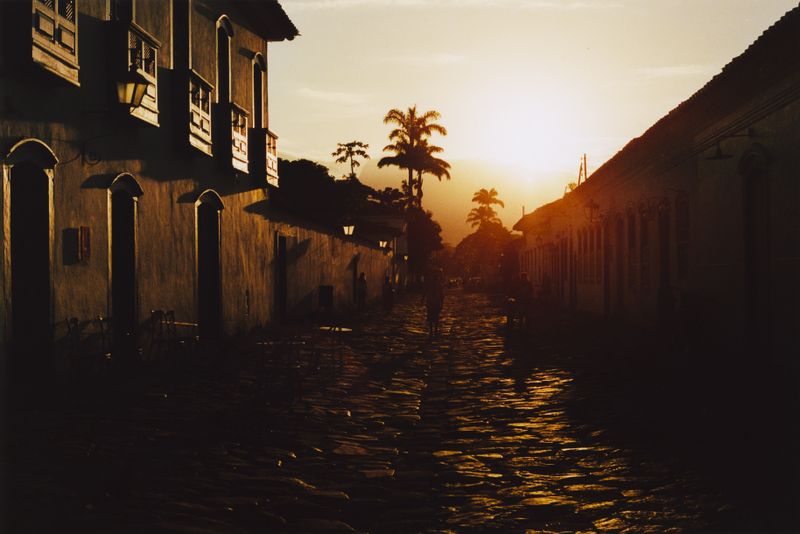 © Cecilie Mengel - Image from the Rain In Paradise photography project