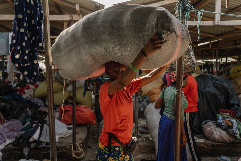 © Natalija Gormalova - Image from the Woven Fates photography project