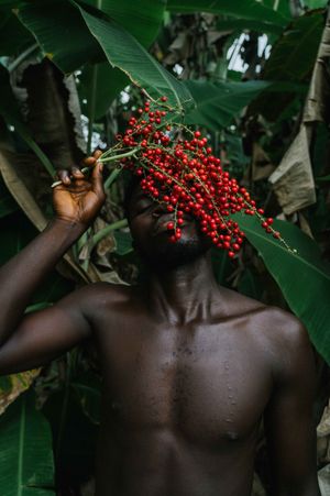 Asase Ye Duru "The Earth has Weight"