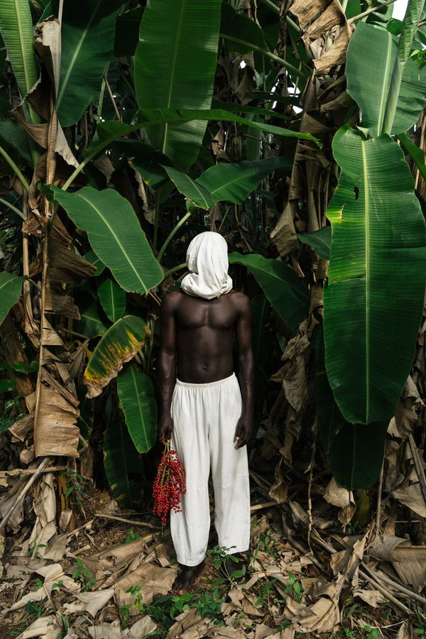 © Natalija Gormalova - Image from the Asase Ye Duru "The Earth has Weight" photography project