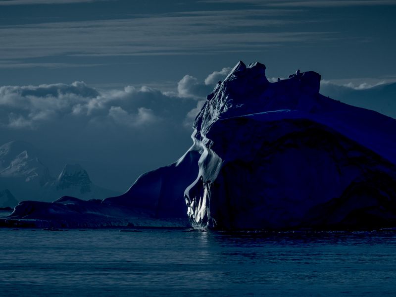 © Michaela Skovranova - Image from the Midnight Sun photography project