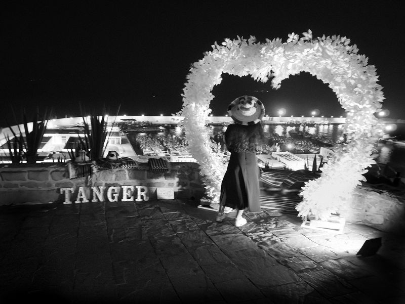 © Sevàn l'Hostis - Little door to heaven