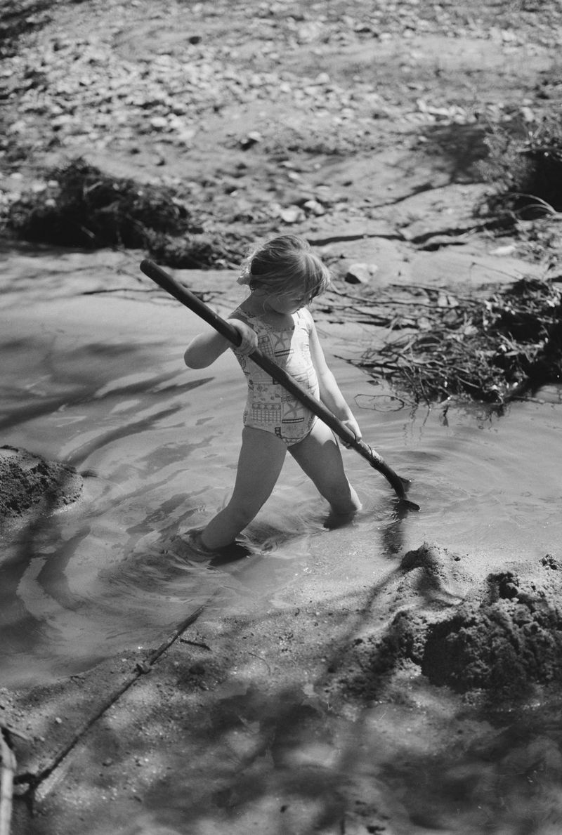 © Jas Leonard - Image from the 107.4 mmls photography project