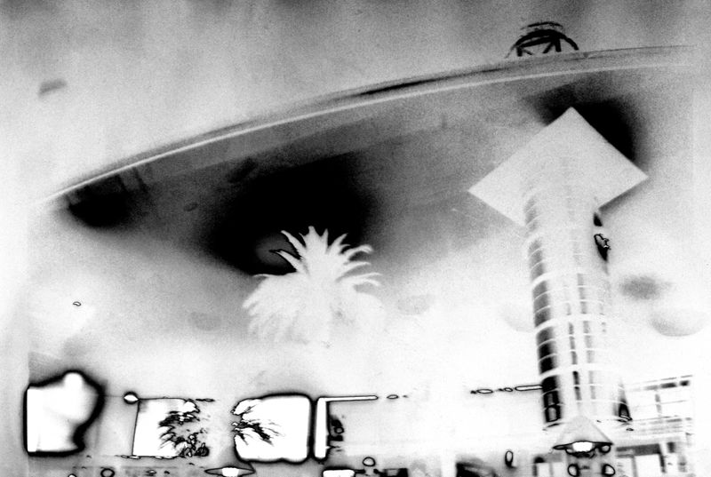 © Antony Cairns