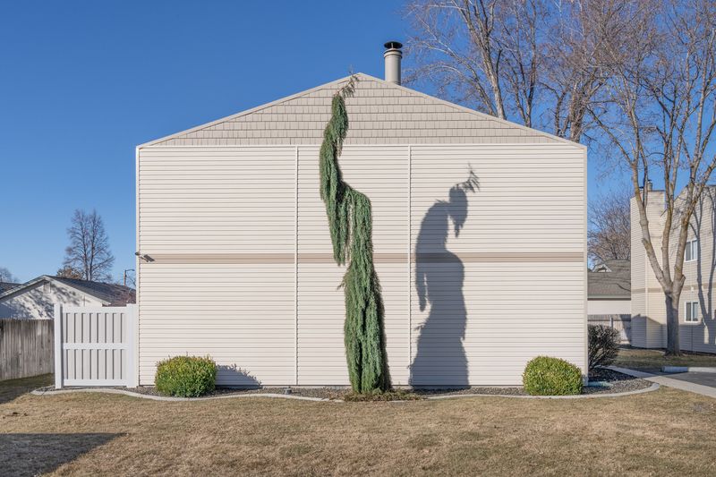 © John Francis