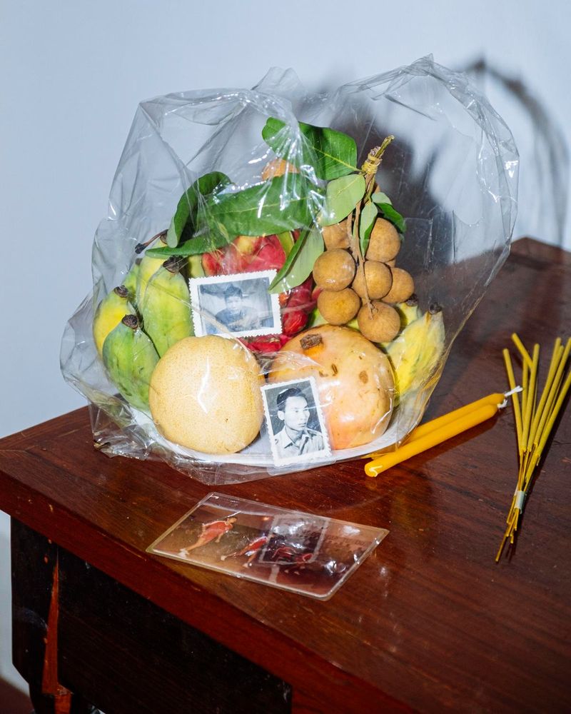 © Lê Nguyên Phương