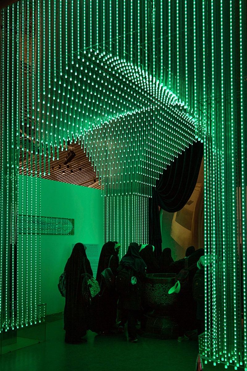 © Mashid Mohadjerin