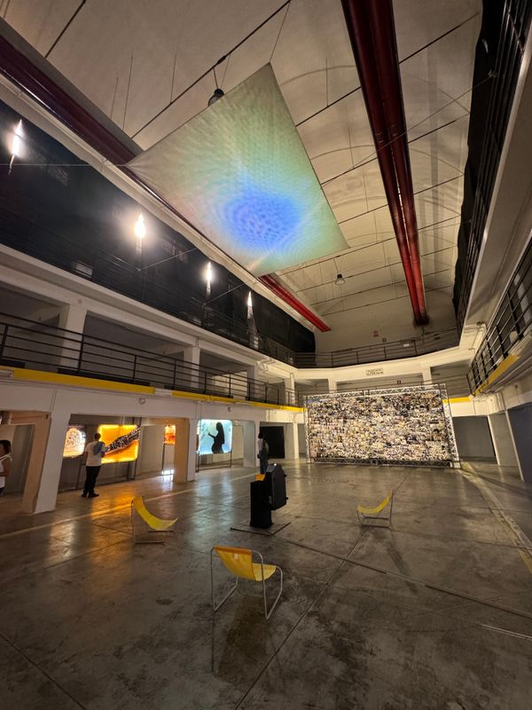 Out of Order by Penelope Umbrico, DumBO © PhMuseum