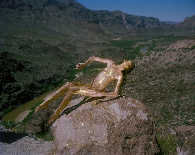 © Synchrodogs, PhotoVogue Ukraine Futurespective