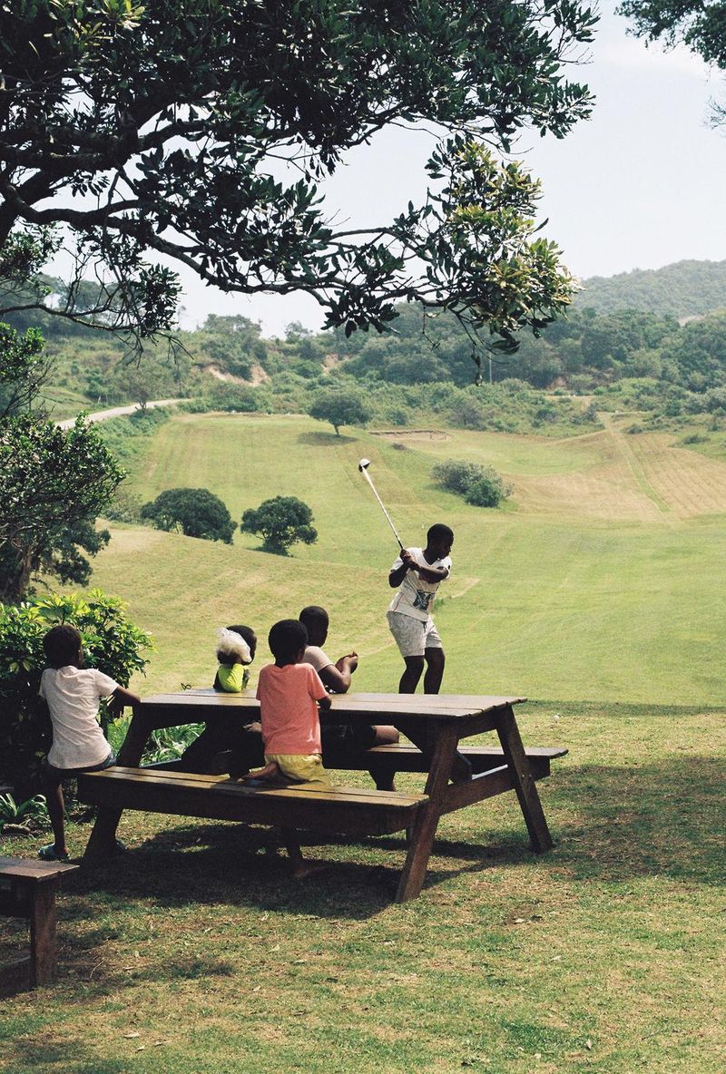 © Ollie Walker, Tender Photos