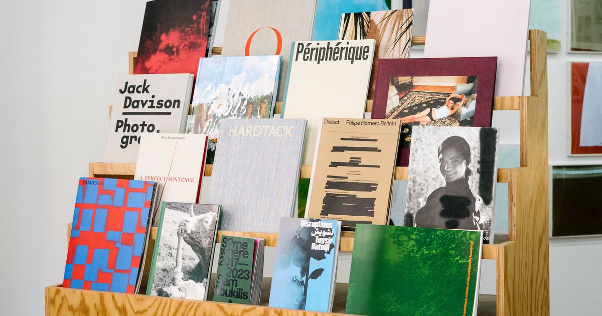 【新品未開封】2041 by Lewis Chaplin Lewis Chaplin On The Book As A Guide For Narrative - PhMuseum