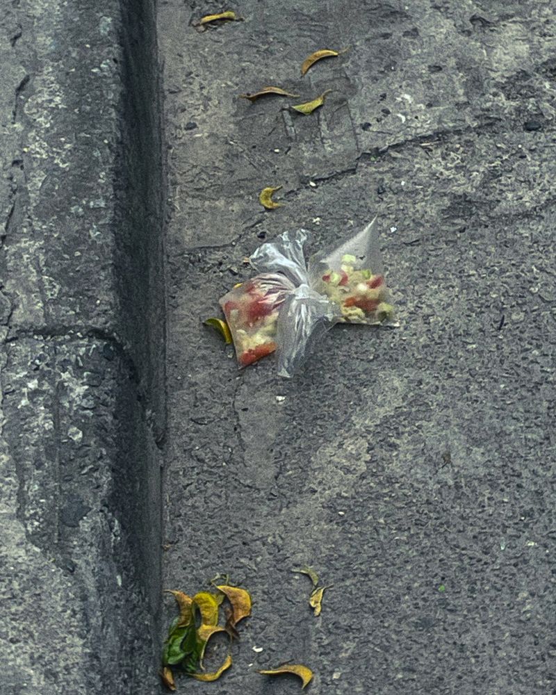 © baixo - Image from the BAIXO#1 photography project