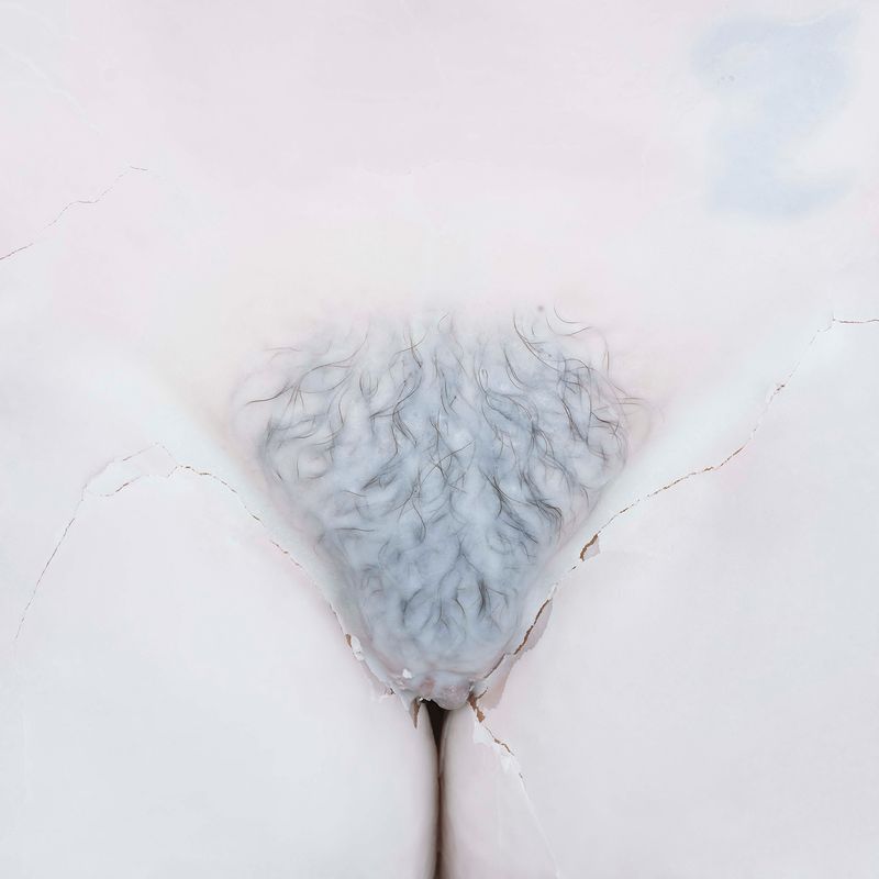 © Benedicte Vanderreydt - Image from the MATER (SEMPER) CERTA EST photography project