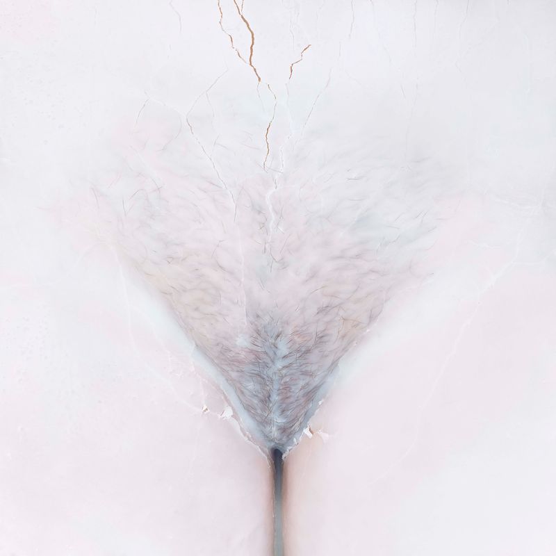 © Benedicte Vanderreydt - Image from the MATER (SEMPER) CERTA EST photography project