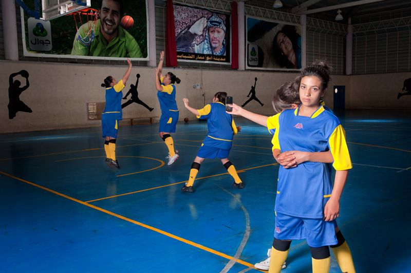 © Benedicte Vanderreydt - Image from the I am 14 photography project