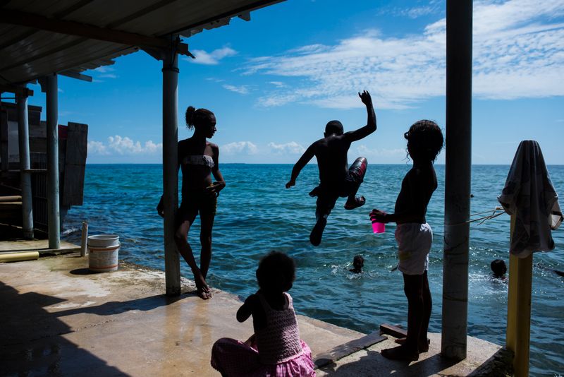 © Charlie Cordero - Image from the The magical realism of Santa Cruz del Islote photography project