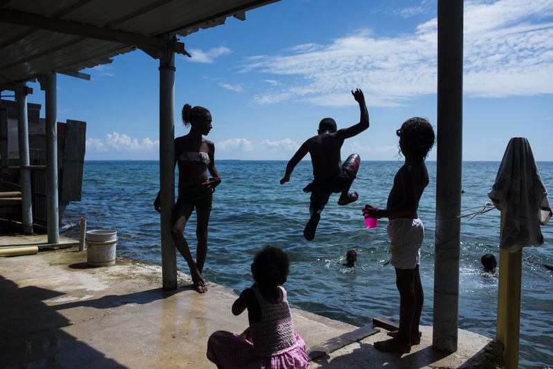 © Charlie Cordero - Image from the The magical realism of Santa Cruz del Islote photography project