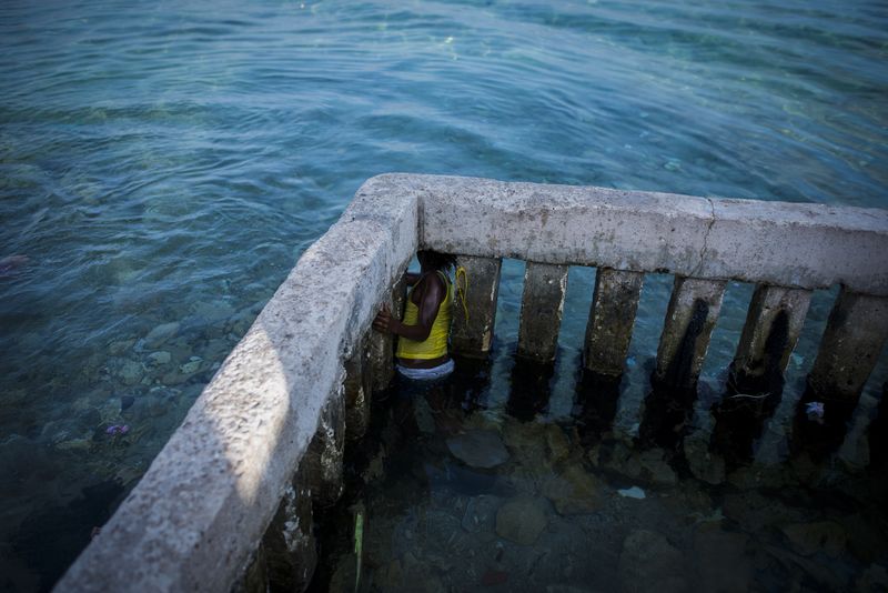 © Charlie Cordero - Image from the The magical realism of Santa Cruz del Islote photography project