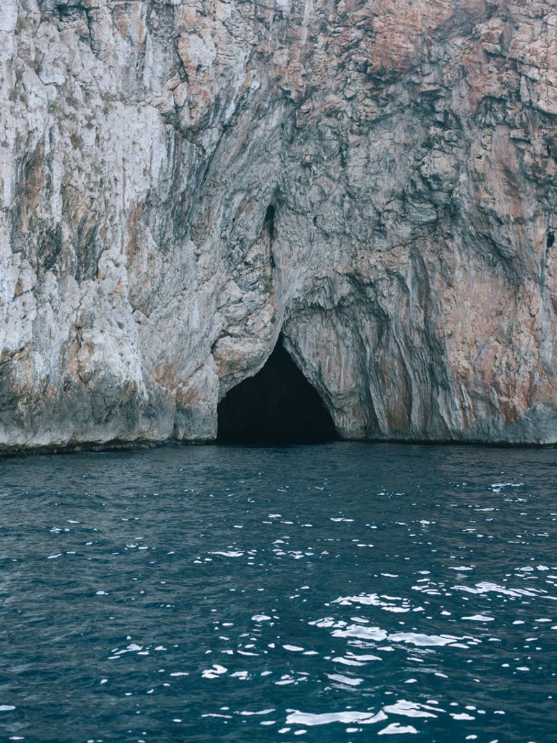 © Alice Caracciolo - Image from the Piet[r]à photography project