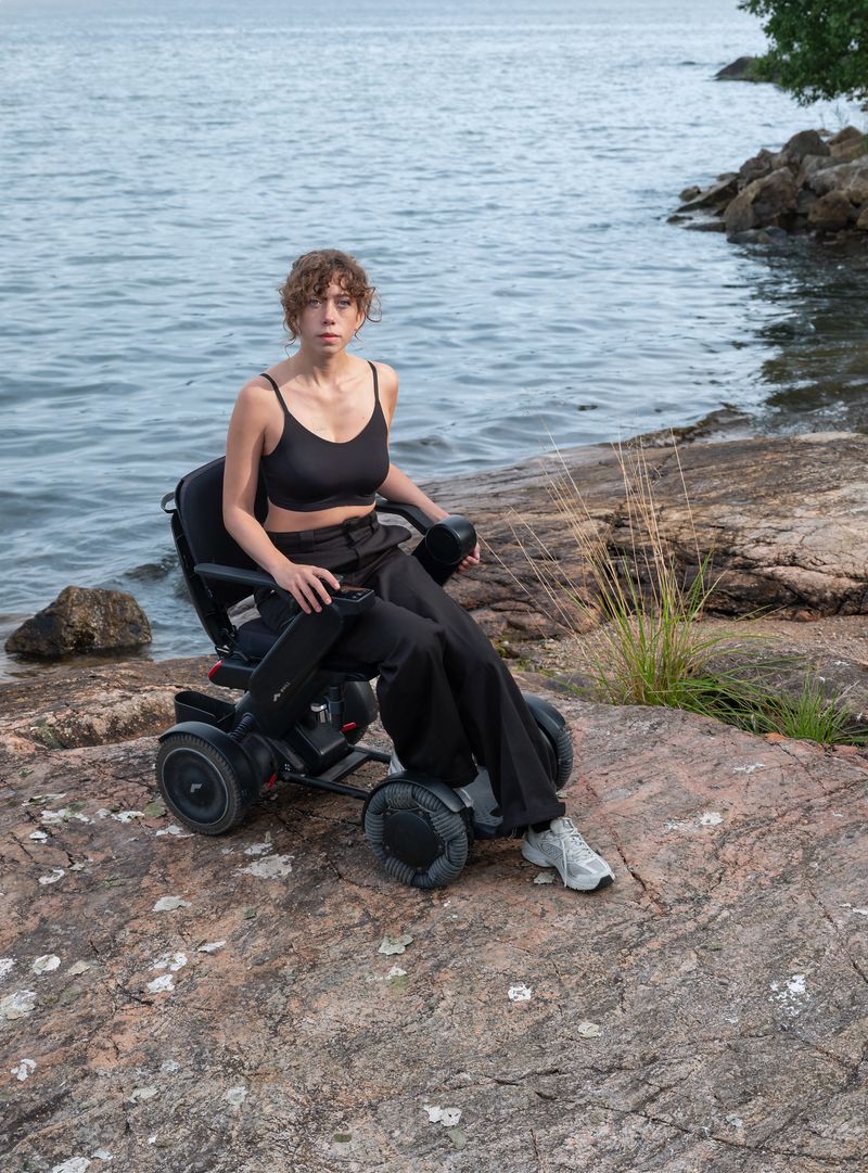 © Claudia Amatruda - "Self Portrait trying to reach the water", Hypersea, 2024