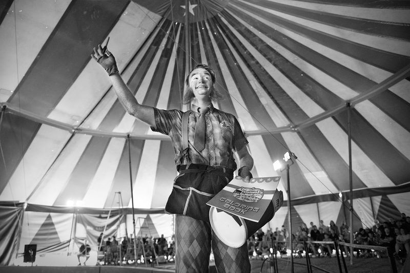 © Lieh Sugai - Image from the Below the Big Top photography project