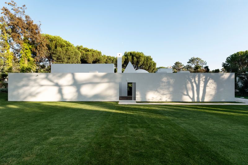 House Quinta do Lago, Architect – Eduardo Souto de Moura, © Luis Ferreira Alves | Arquivo Casa da Arquitectura