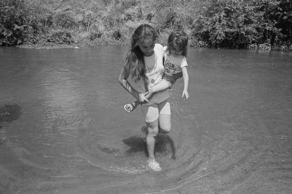 © Mircea Sorin Albutiu - Image from the Chai Bari photography project