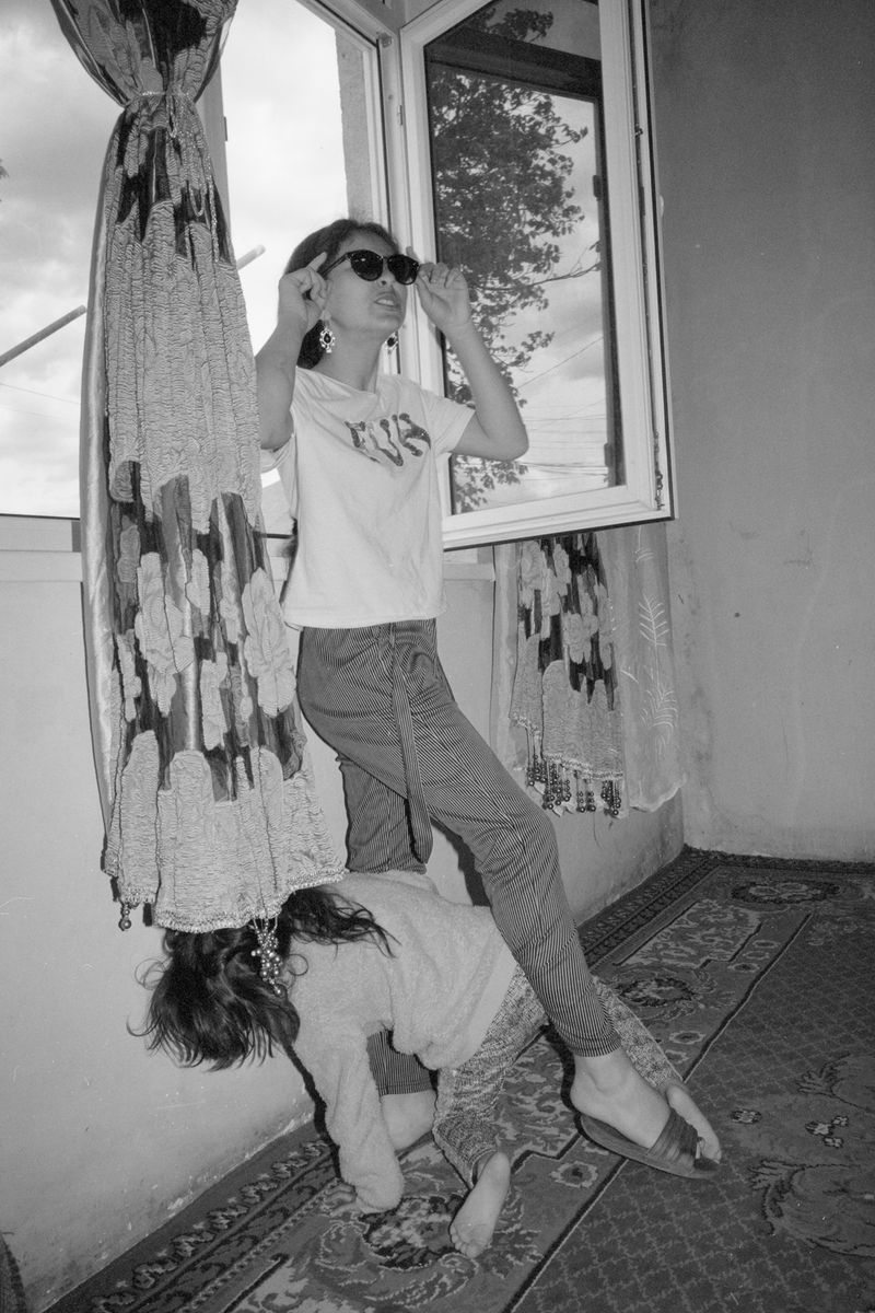 © Mircea Sorin Albutiu - Image from the Chai Bari photography project