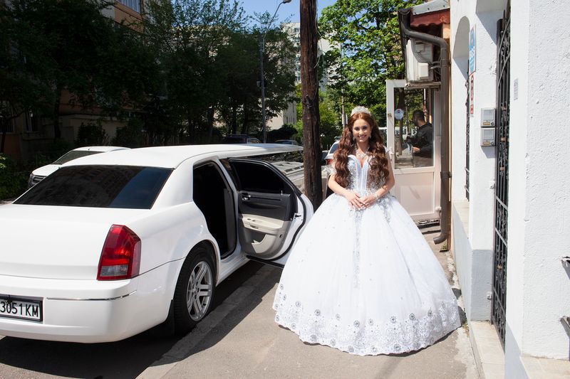 © Mircea Sorin Albutiu - Image from the Chai Bari photography project