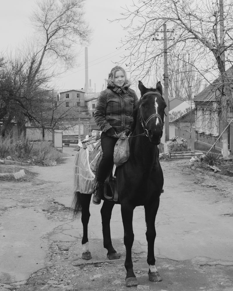 © Robin Hinsch - Image from the Lonely are all the Bridges photography project