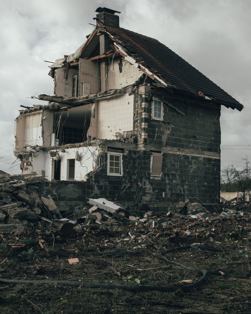 © Robin Hinsch - Manheim, Northrhine-Westphalia, Germany, 2020.