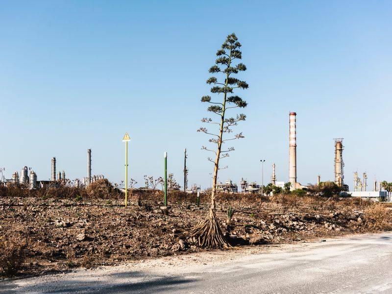 © Sebastian Wells - Image from the La Rada di Augusta photography project