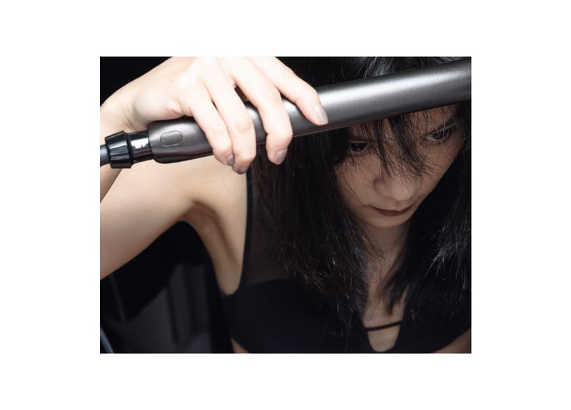 © An Nguyen Nguyen Ngoc - Image from the I'm never loved the way I do/You're like me too. photography project