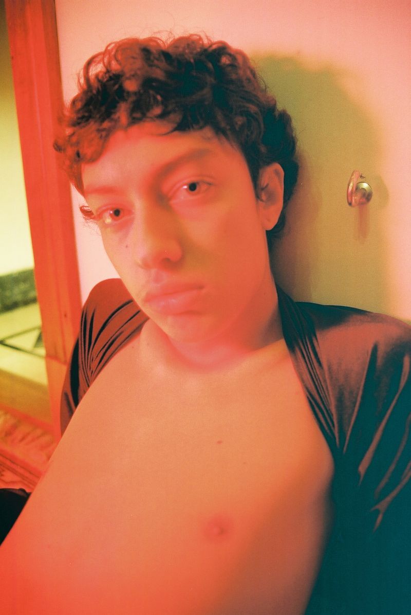 © Carolina Campobello - Image from the Home ALONE photography project