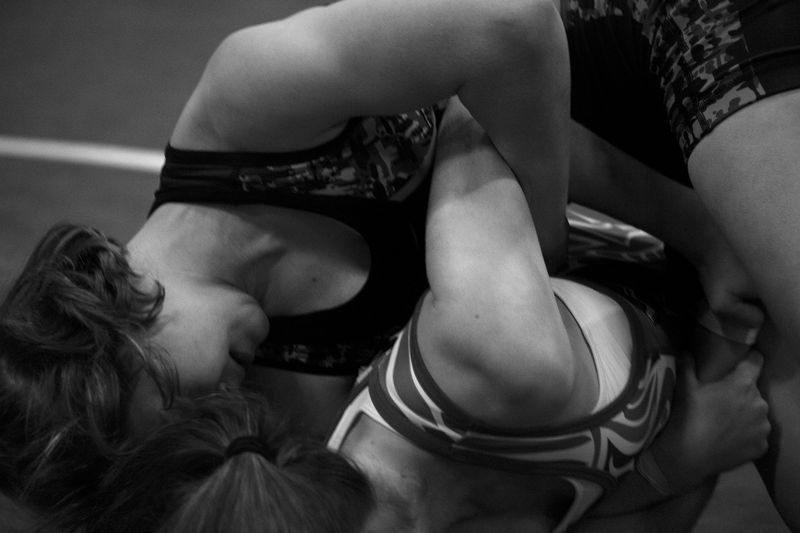 © Rachel Jessen - Image from the GIRL WRESTLE photography project