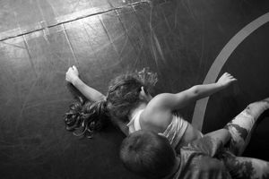 GIRL WRESTLE