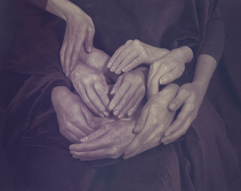 © Christine Elfman - Image from the All solid shapes dissolve in light photography project