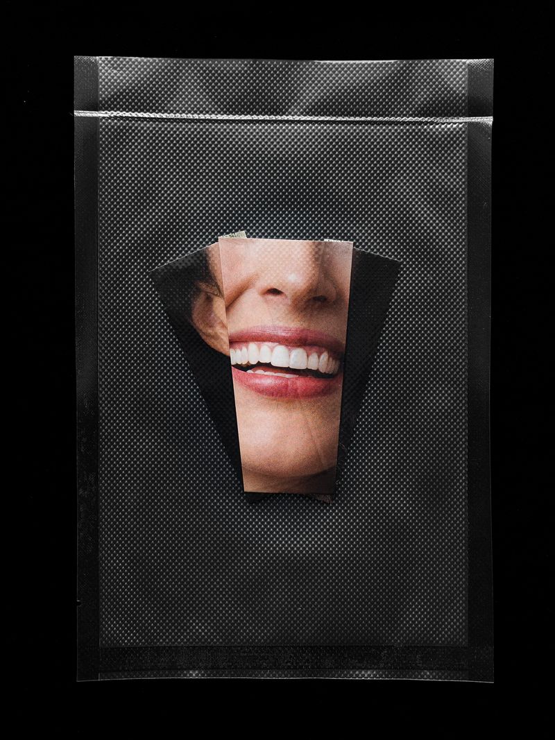 © Yiding Chen - Image from the Orthodontics Ceremony photography project