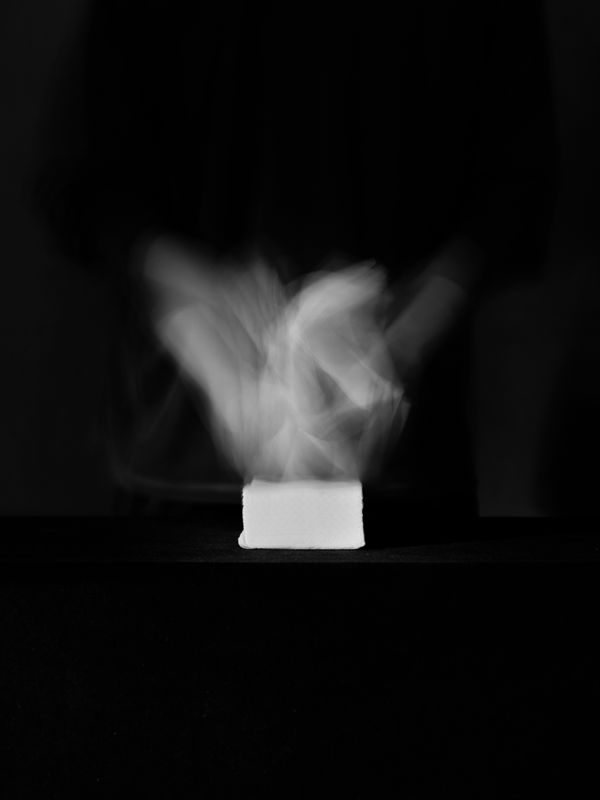 © Yiding Chen - Image from the Can You  Feel It ? photography project