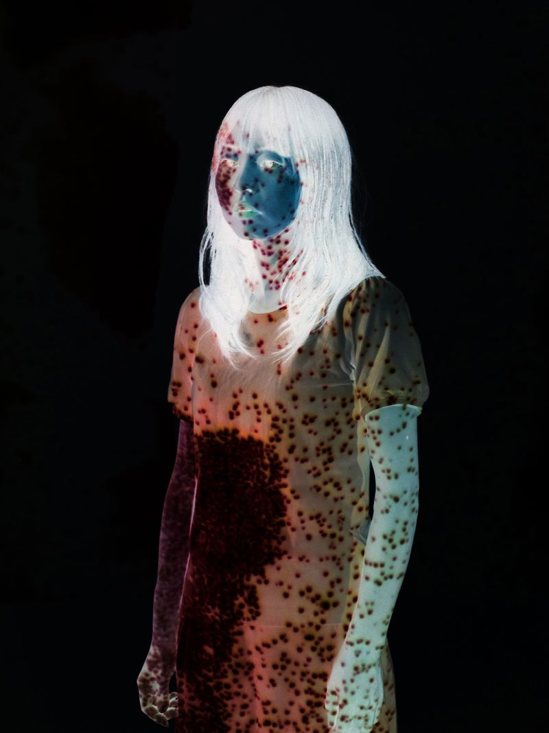 © Kenji Chiga - Image from the The Suicide Boom photography project